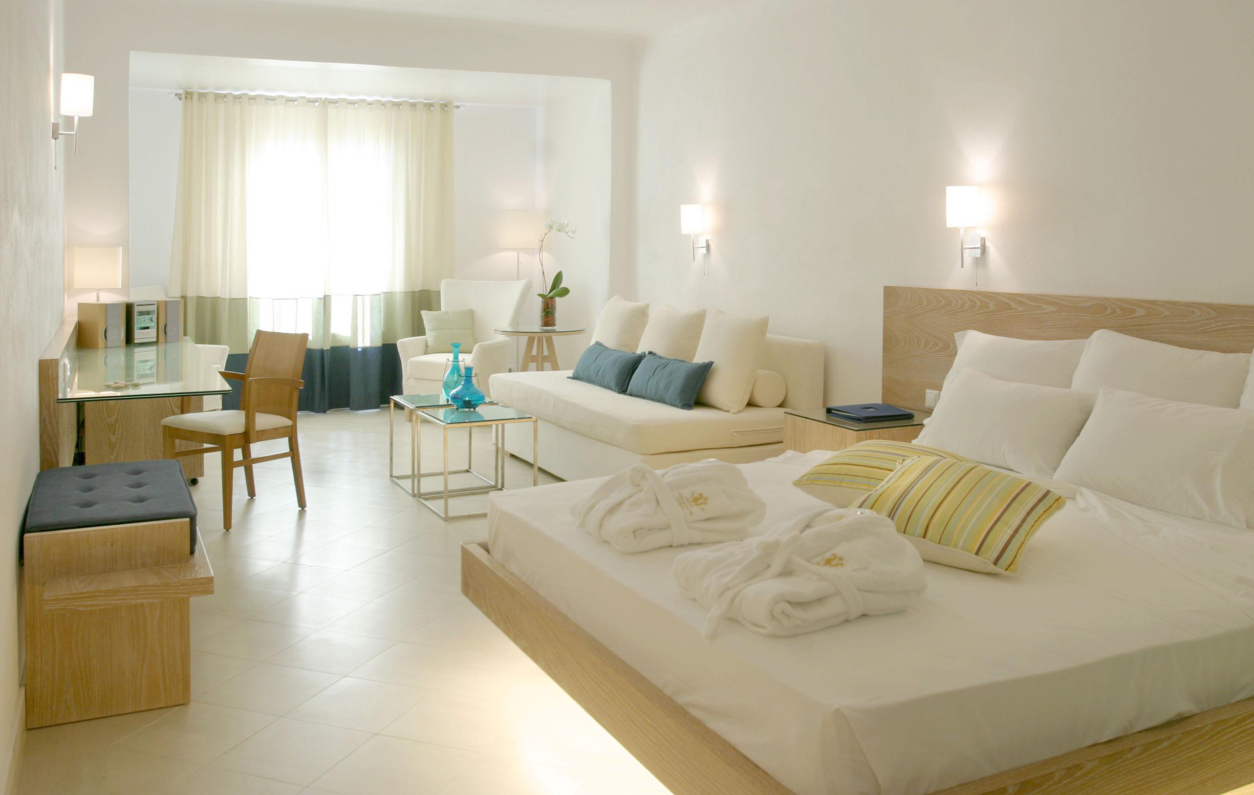 Petasos Beach Resort & Spa - Small Luxury Hotels Of The World Platys Gialos  Room photo